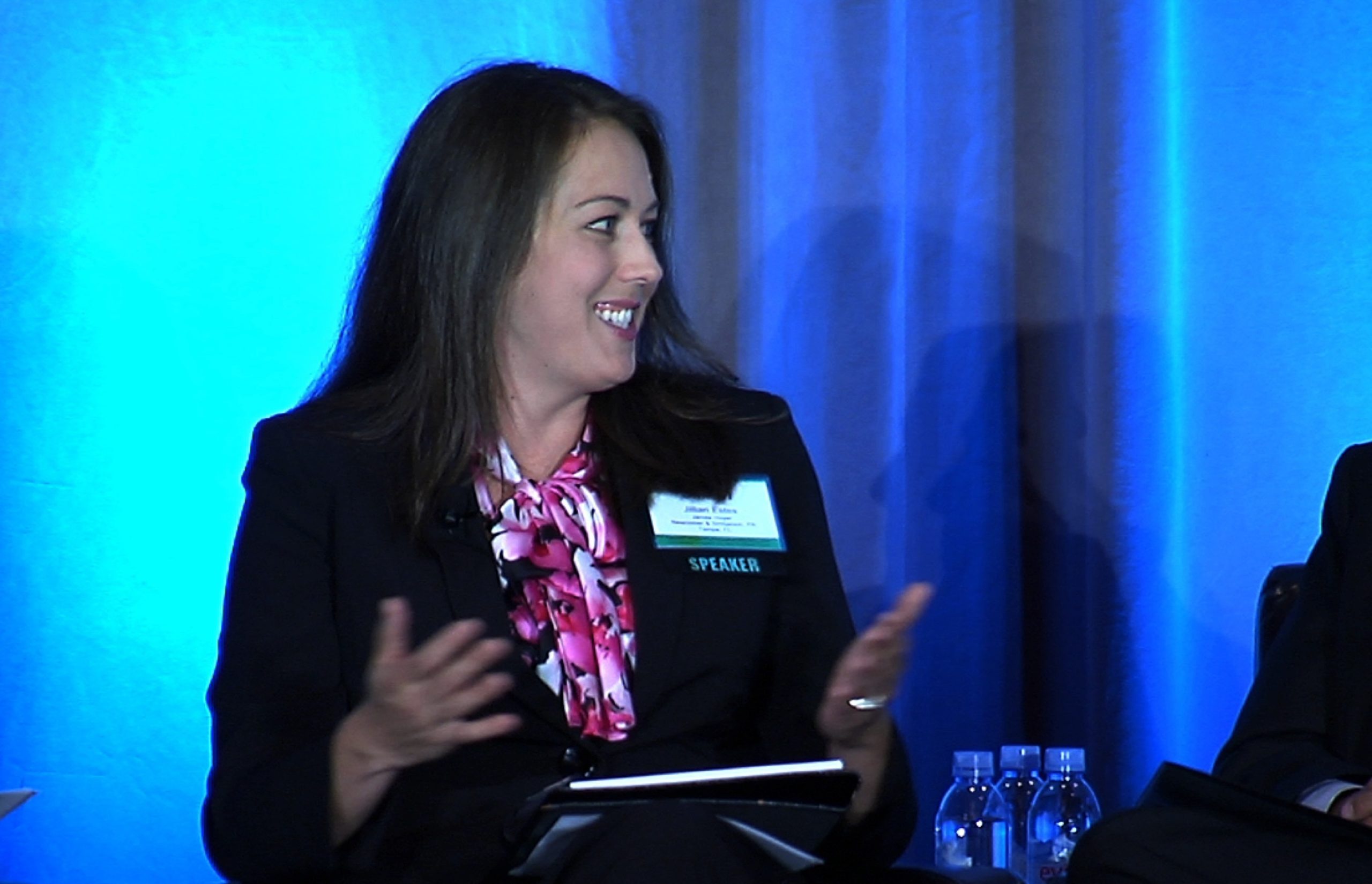 Jillian Estes-Speaking at Pharma Congress 10-22-15-CROPPED